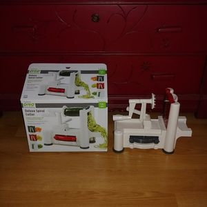 Prep Solutions Deluxe spiral cutter